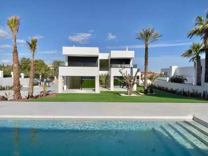 360m² hus/villa till salu i Alicante ciudad, Alicante