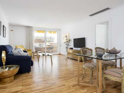 Apartmento de 80m² with 10m² terraço em aluguer em Sarrià