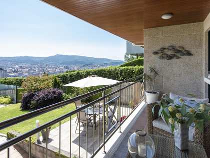 Casa / villa de 340m² en venta en Pontevedra, Galicia