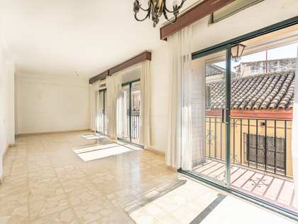 Квартира 115m² на продажу в Севилья, Испания