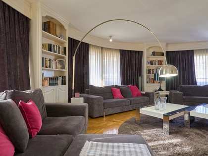368m² lägenhet med 12m² terrass till salu i Sant Francesc