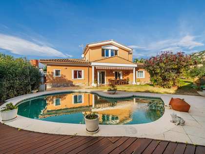 Maison / villa de 222m² a vendre à Santa Cristina
