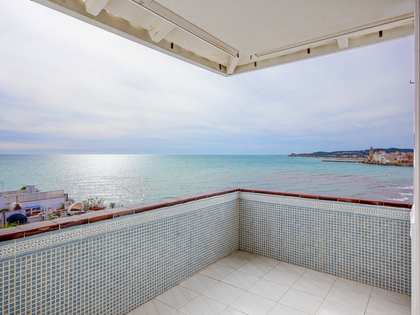 78m² penthouse with 7m² terrace for sale in Sitges Town