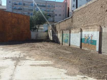 Terreno de 5,852m&sup2; &agrave; venda em Ruzafa, Valencia