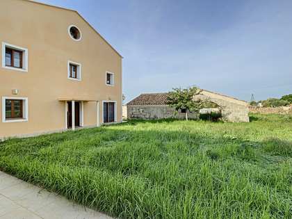Загородный дом 337m² на продажу в Ciutadella, Менорка