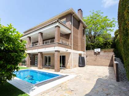 Дом / вилла 504m² на продажу в Sant Just, Барселона