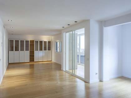 piso de 171m² con 16m² terraza en alquiler en Sant Francesc