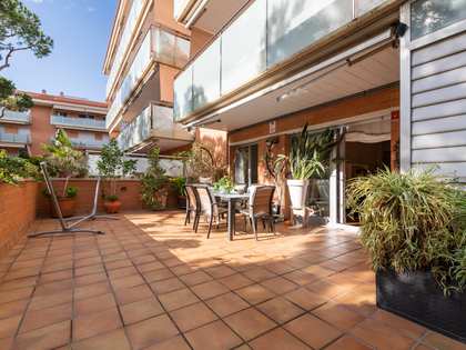 Appartamento di 156m² con giardino di 30m² in vendita a Gavà Mar
