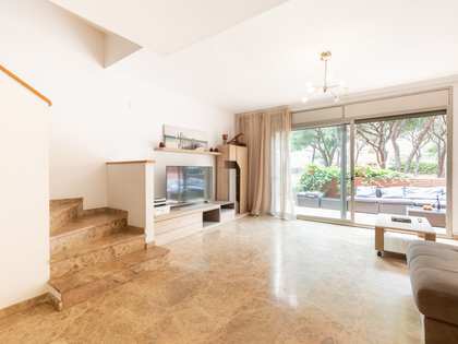 Villa van 300m² te huur in Gavà Mar, Barcelona