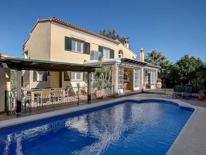 350 m&sup2; house for sale in Denia, Costa Blanca