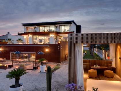 Casa / villa de 400m² con 2,000m² de jardín en venta en Sur de Francia