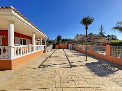 Casa / villa de 208m² en venta en San Juan, Alicante