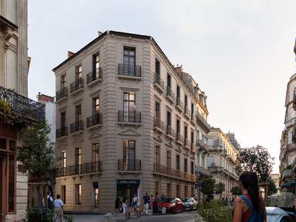 Квартира 263m², 25m² террасa на продажу в Montpellier