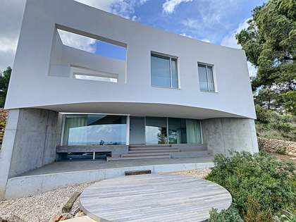 Casa / vila de 235m² à venda em Mercadal, Menorca