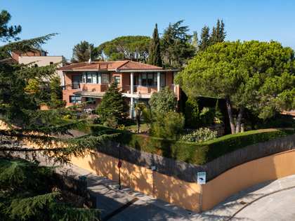 casa / villa di 310m² in vendita a Vallromanes, Barcellona