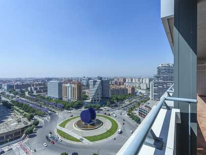 Appartamento di 136m² con 26m² terrazza in vendita a Palacio de Congresos