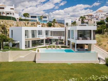 862m² haus / villa mit 209m² terrasse zum Verkauf in Benahavís
