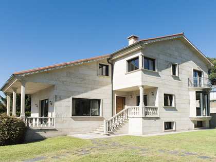 Дом / вилла 359m² на продажу в Pontevedra, Галисия