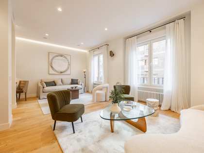 228m² apartment for sale in Recoletos, Madrid