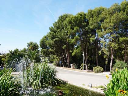 Terreno de 1,000m&sup2; &agrave; venda em Los Monasterios, Valencia