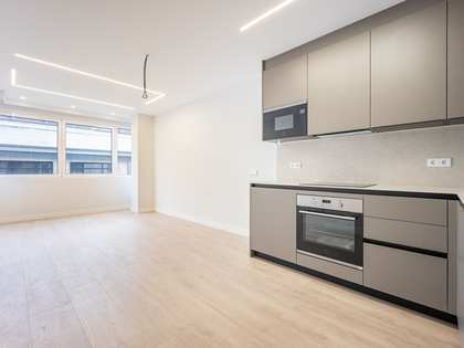 appartamento di 80m² in vendita a Palacio, Madrid