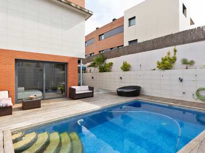 Casa / villa de 201m² con 140m² de jardín en venta en La Pineda