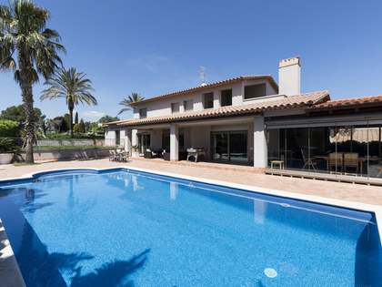 467 m&sup2; house with 1,000 m&sup2; garden for sale in Can Pei