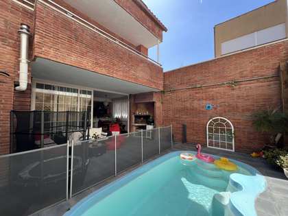 Maison / villa de 278m² a vendre à Sant Pol de Mar avec 50m² terrasse