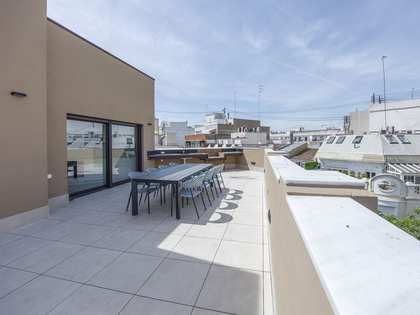 50m² dachwohnung mit 100m² terrasse zur Miete in Gran Vía