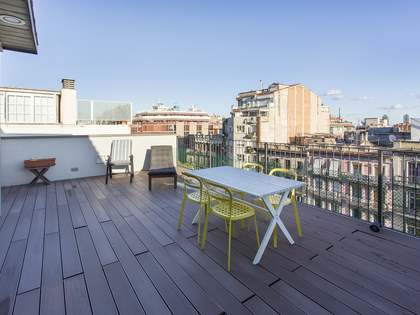 Пентхаус 103m&sup2;, 40m&sup2; террасa на продажу в Правый Эшампле