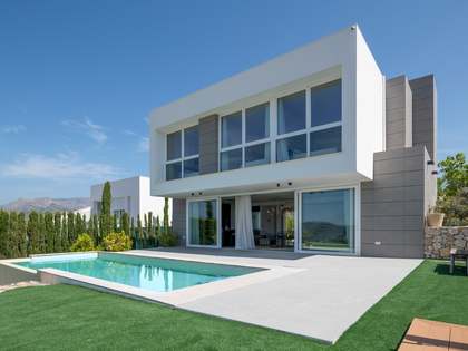 Casa / vila de 195m² with 37m² terraço à venda em Finestrat