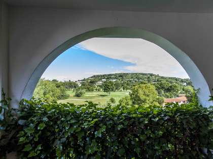 878m² haus / villa mit 300m² terrasse zum Verkauf in El Bosque / Chiva