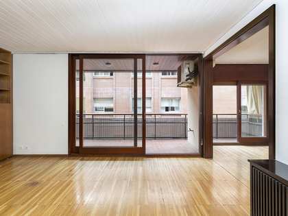 151m² apartment with 19m² terrace for sale in Sant Gervasi - La Bonanova