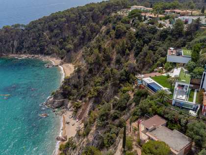 601m² house / villa for prime sale in Lloret de Mar / Tossa de Mar