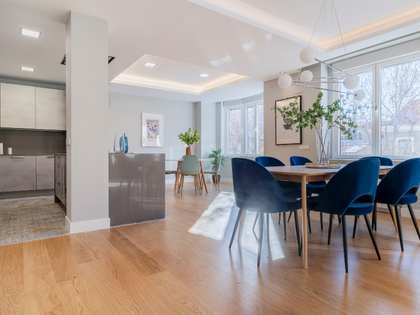 Квартира 203m² на продажу в Альмагро, Мадрид