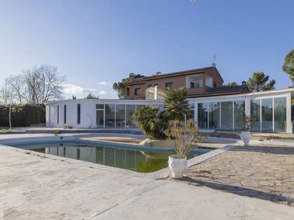 650m² haus / villa mit 2,300m² garten zum Verkauf in Boadilla Monte