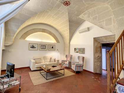 Дом / вилла 181m², 20m² террасa на продажу в Ciutadella