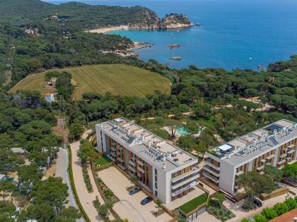 104m² Apartment with 109m² garden for sale in Palamós