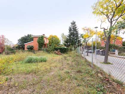 Земельный участок 1,508m² на продажу в Sant Cugat