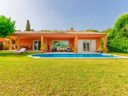 Villa for sale in La Gavina, S&rsquo;Agar&oacute;, on the Costa Brava