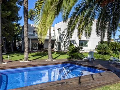 Casa / Vila de 521m&sup2; &agrave; venda em La Eliana, Valencia