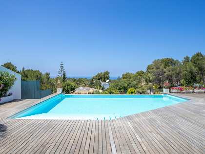 Huis / villa van 400m² te koop in San Antonio, Ibiza