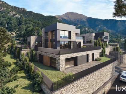 Дом / вилла 824m², 418m² террасa на продажу в Ла Массана