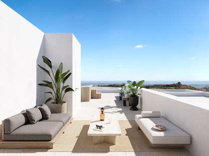 268m² house / villa with 140m² terrace for sale in west-malaga