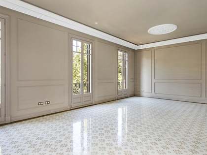 200m&sup2; L&auml;genhet till uthyrning i Eixample H&ouml;ger, Barcelona