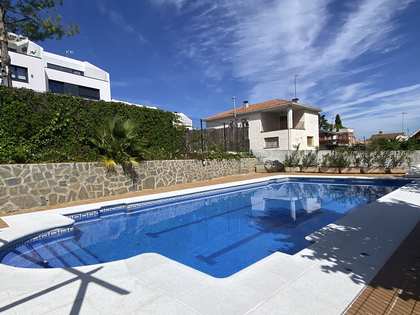 266m² house / villa for sale in Pozuelo, Madrid