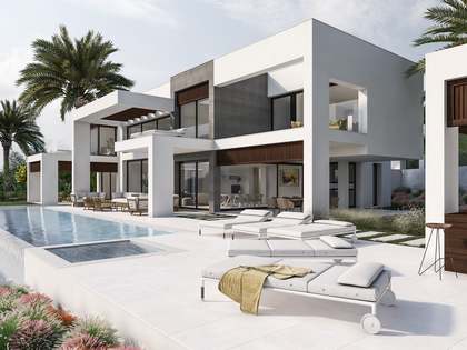 666 m&sup2; Luxury Property for sale in Nueva Andaluc&iacute;a