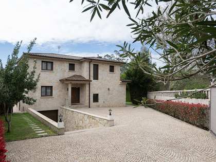 Дом / вилла 360m² на продажу в Pontevedra, Галисия