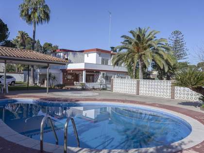 319m² house / villa for sale in La Eliana, Valencia