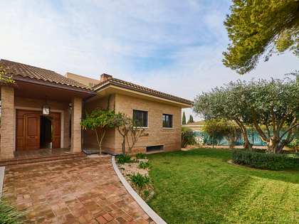Casa / vila de 633m² à venda em La Cañada, Valencia
